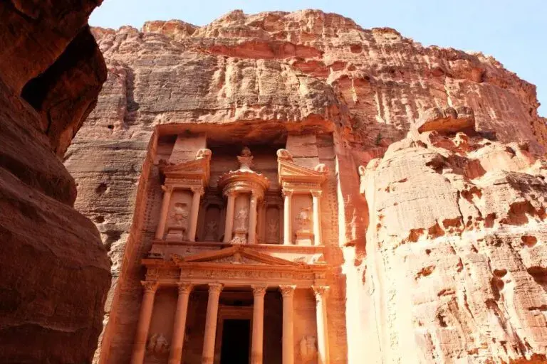 Jordania kiedy jechać: najlepszy okres na niezapomnianą podróż